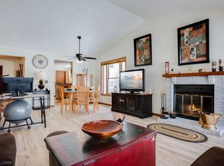 14250 Bedford Dr, Eden Prairie, MN 55346