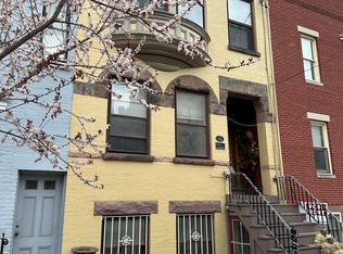 68 Chestnut St, Albany, NY 12210