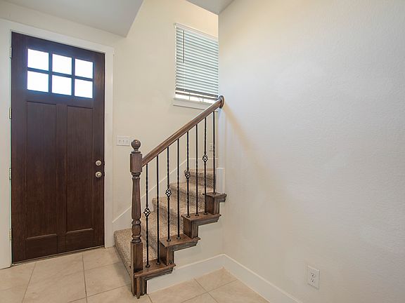 3rd image of 2414 Magalia Ln