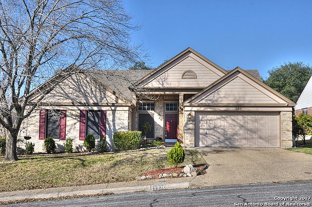1st image of 1330 Oak Path