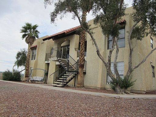 2nd image of 2389 Exeter Dr APT 4