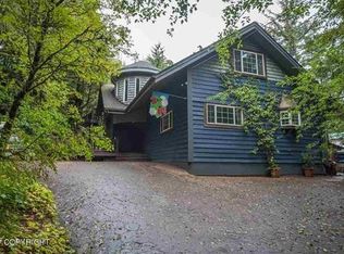 51 Raspberry Ln, Ketchikan, AK 99901