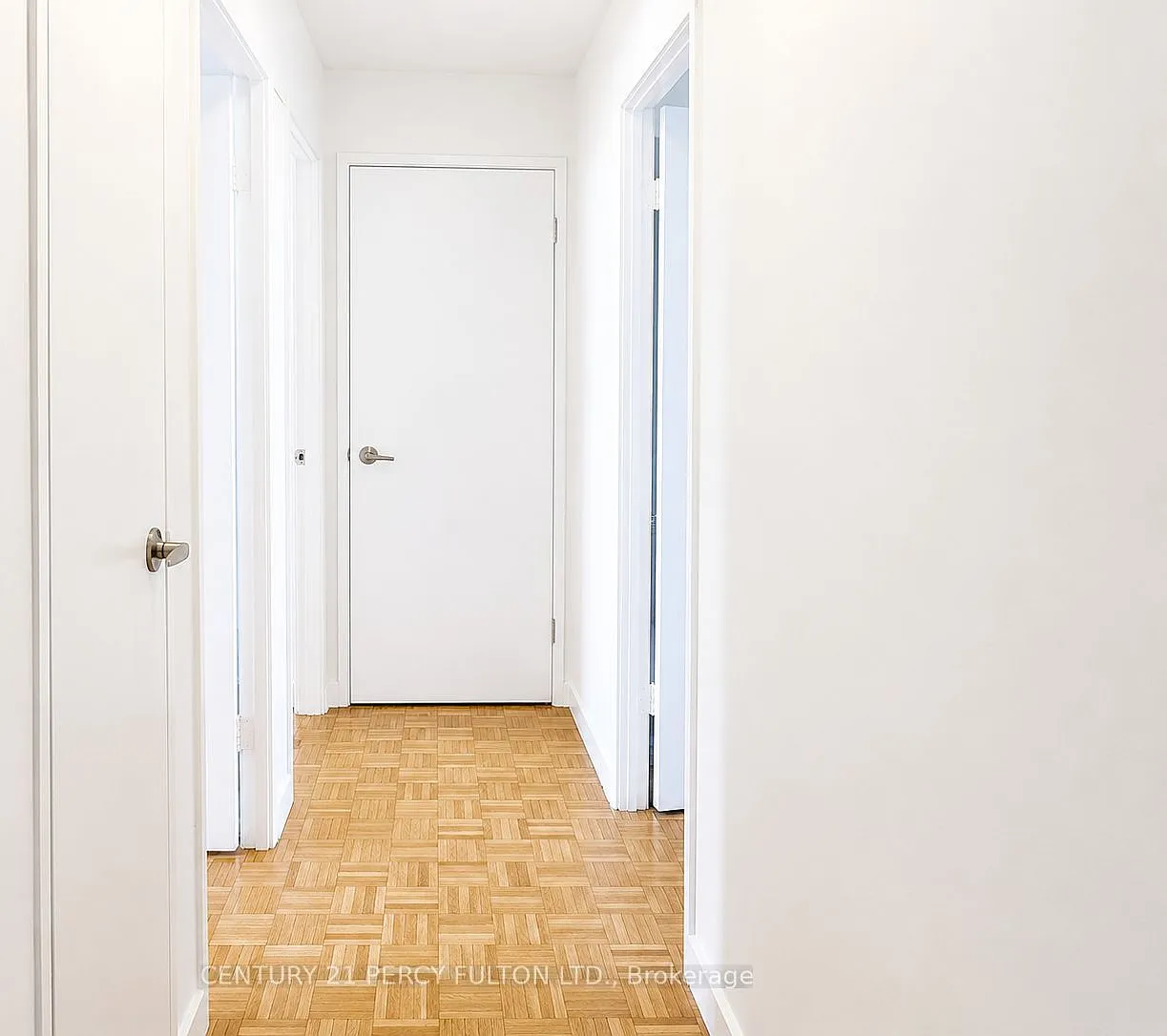 3 bed, $2,100 — Photo 3