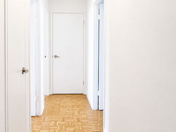 3rd image of 1155 Goodfellow Rd #701