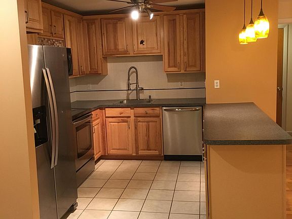 5th image of 1 Carey Cir APT 312