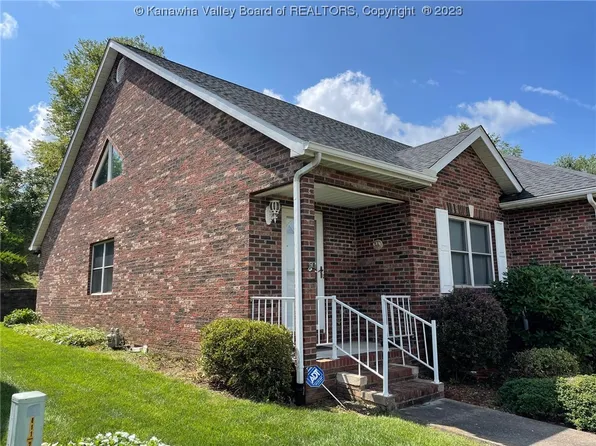 112 Windmere Dr, Scott Depot, WV 25560