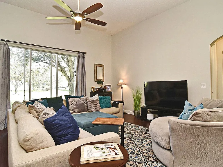 6173 Hedgesparrows Ln — Photo 16