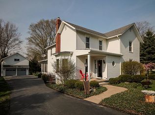 8515 Ridge Rd, Gasport, NY 14067