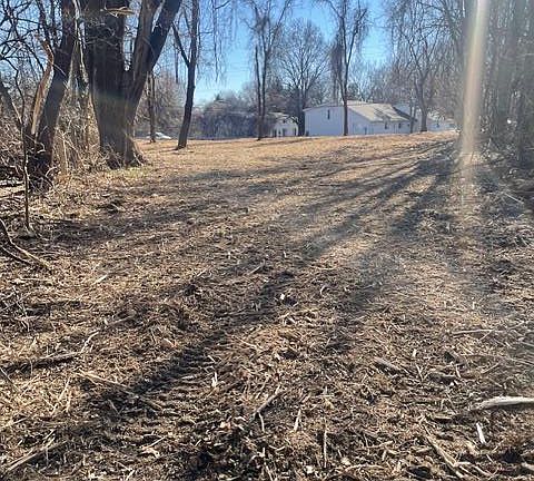 3rd image of 3256 Old Troy Rd