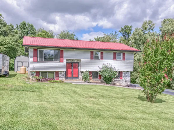 230 Pine Laurel Cir, Bluff City, TN 37618