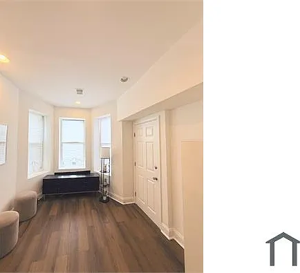 2 bed, 700 sqft, $3,200 — Photo 3