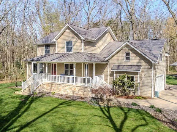 68960 Wildwood Dr, White Pigeon, MI 49099
