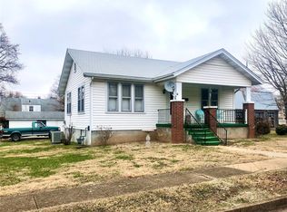 411 Overton St, Farmington, MO 63640
