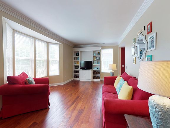 4th image of 3130 Ollerton Ave