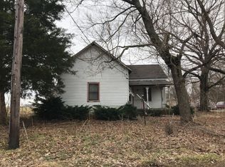 861 E 800 S, Shelbyville, IN 46176