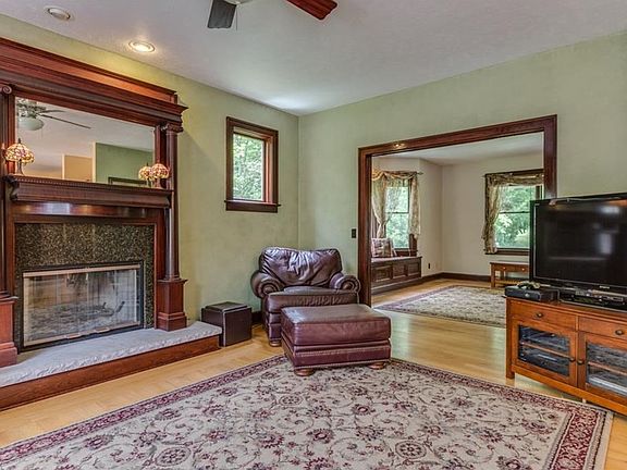 4th image of 13855 Montclair Dr