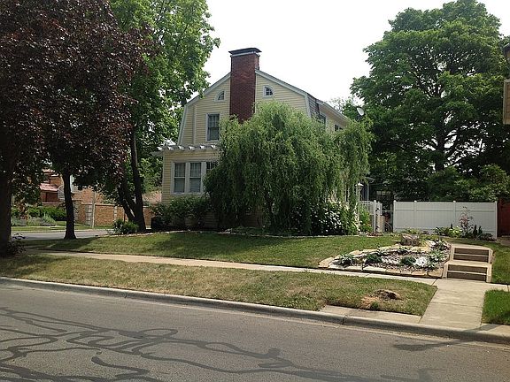 2nd image of 850 Linden Ave