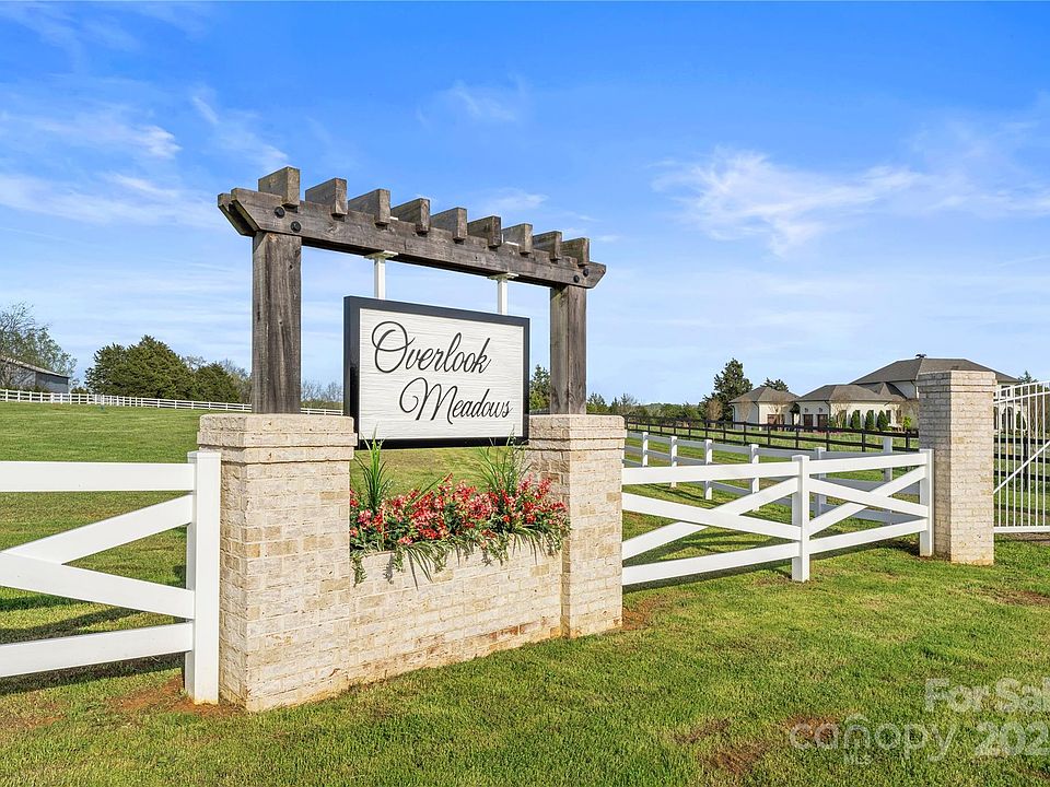 1st image of 632 Patterson Farm Rd