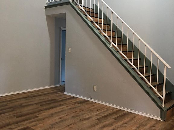 4th image of 14807 Brookside Forest Dr