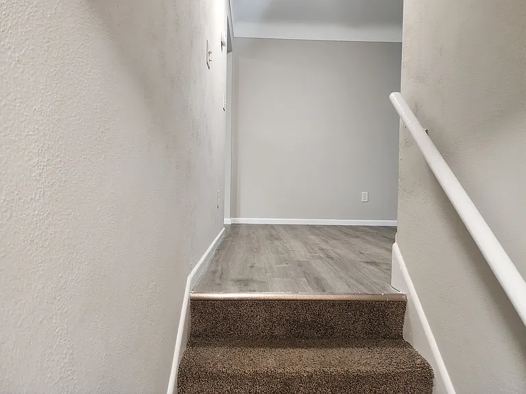 405 2nd Ave S — Photo 13