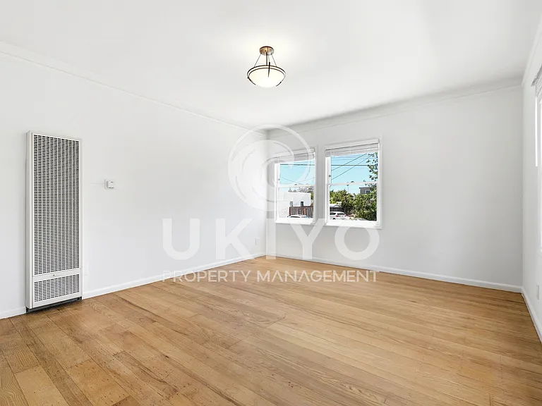 1211 Francisco St — Photo 9