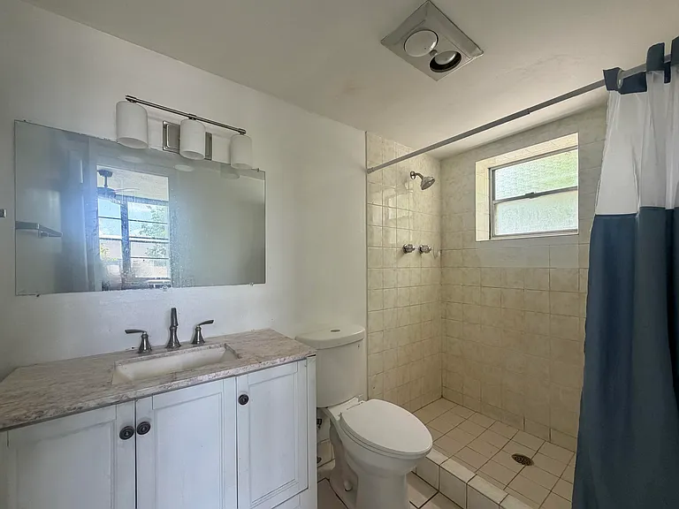 15600 NW 7th Ave #303 — Photo 17