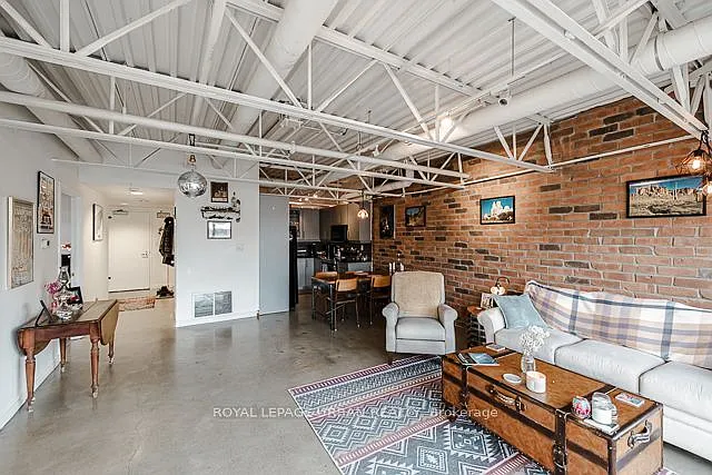 2 bed, $3,500 — Photo 2