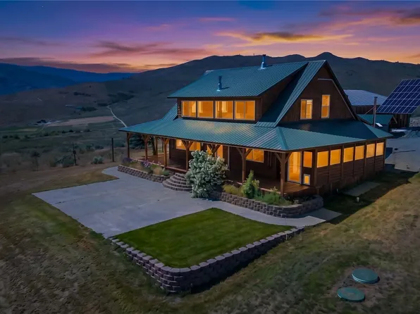 476 Bill Shaw Road, Pateros, WA 98846