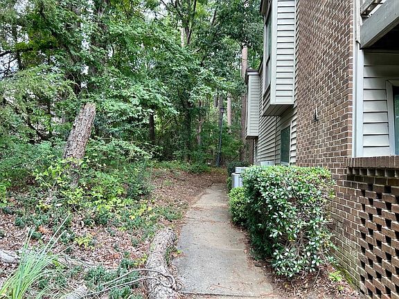 5th image of 3609 Juneau Rd APT A14