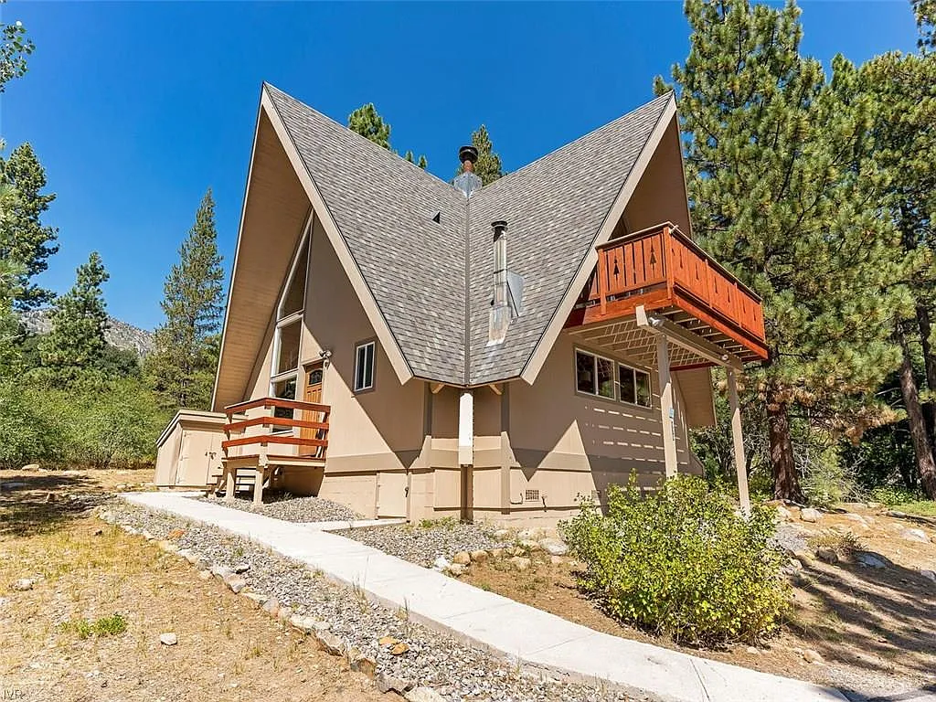 970 Granite Ct photo 1