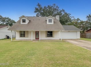 11158 Alden Dr, Gulfport, MS 39503