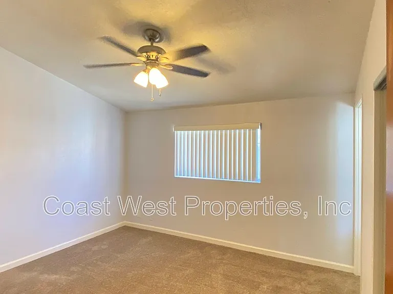9161 Huntington Ave — Photo 16