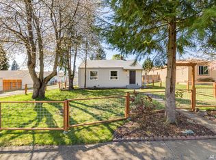 3008 18th St, Everett, WA 98201