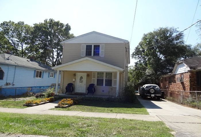 1st image of 867 Byrd Ave