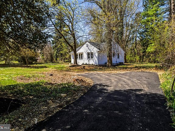 2nd image of 1256 Hurffville Rd
