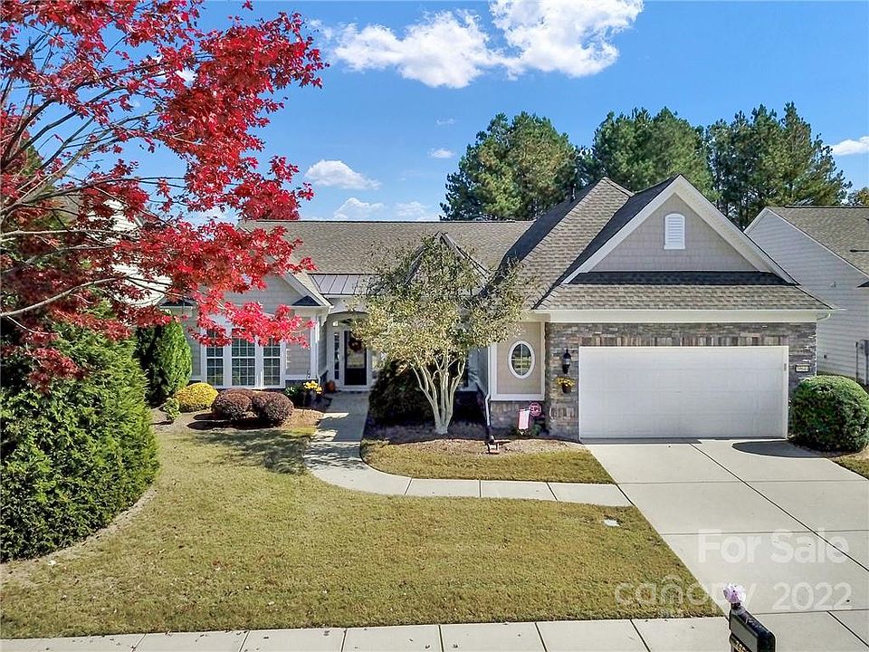 1st image of 39644 Rosebay Ct