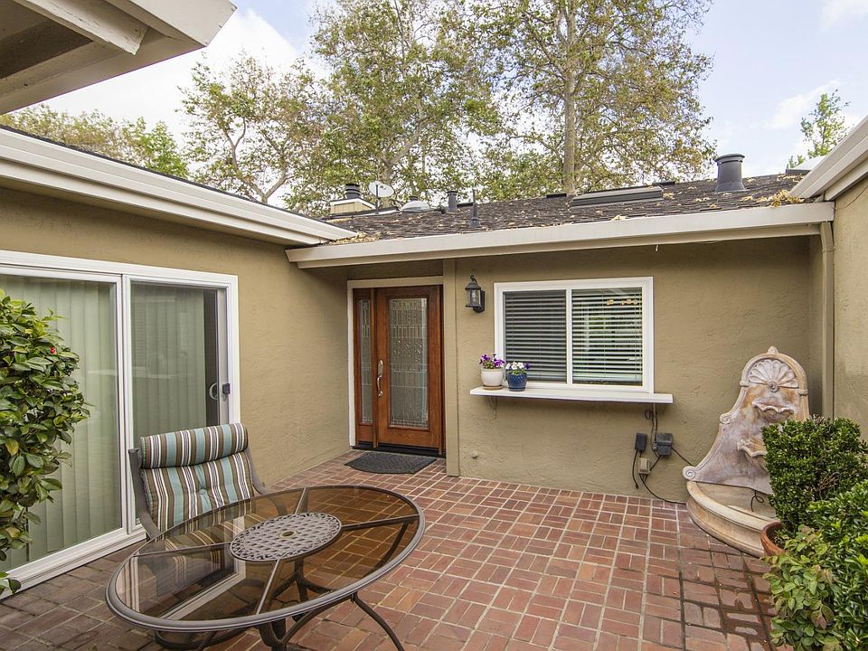 1st image of 1107 Silver Oak Ct