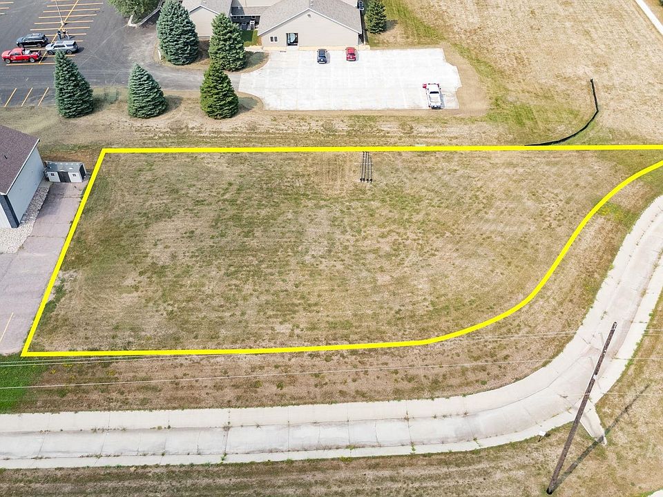 1st image of 708 N Splitrock Blvd