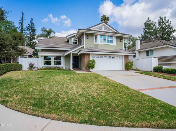 718 Oak Point Dr, Oak Park, CA 91377