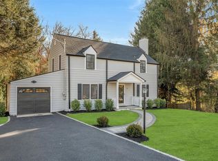 33 Chatham Rd, Chappaqua, NY 10514