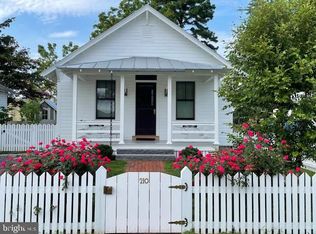 210 C St, Solomons, MD 20688