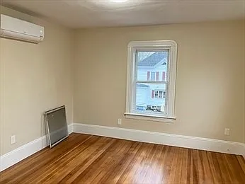 952 Temple St #2 — Photo 5