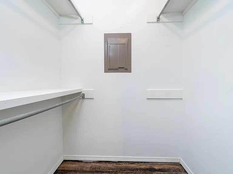1323 N Dryden Ct #1 — Photo 7