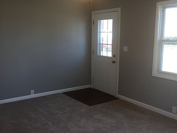2nd image of 1322 Parkway Ct