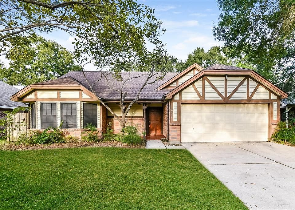1st image of 19434 Gladewater Dr