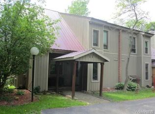 11 Ridgeview Ln, Glenwood, NY 14069