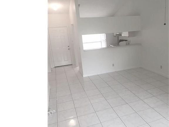 3rd image of 86 Via De Casas Norte #86