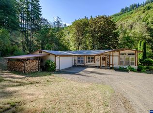 736 E Yates Rd, Alsea, OR 97324