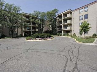6710 Vernon Ave, Minneapolis, MN 55436