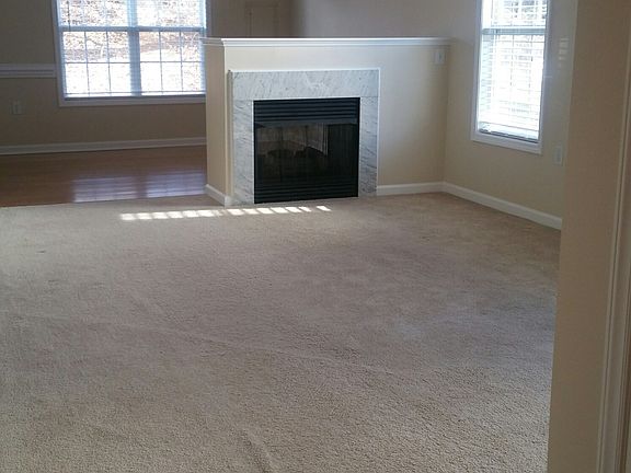 4th image of 1865 Birmingham Dr